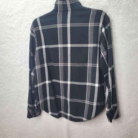 Victoria's Secret Patterned Sleepwear Top Size S - Picture 3 of 14